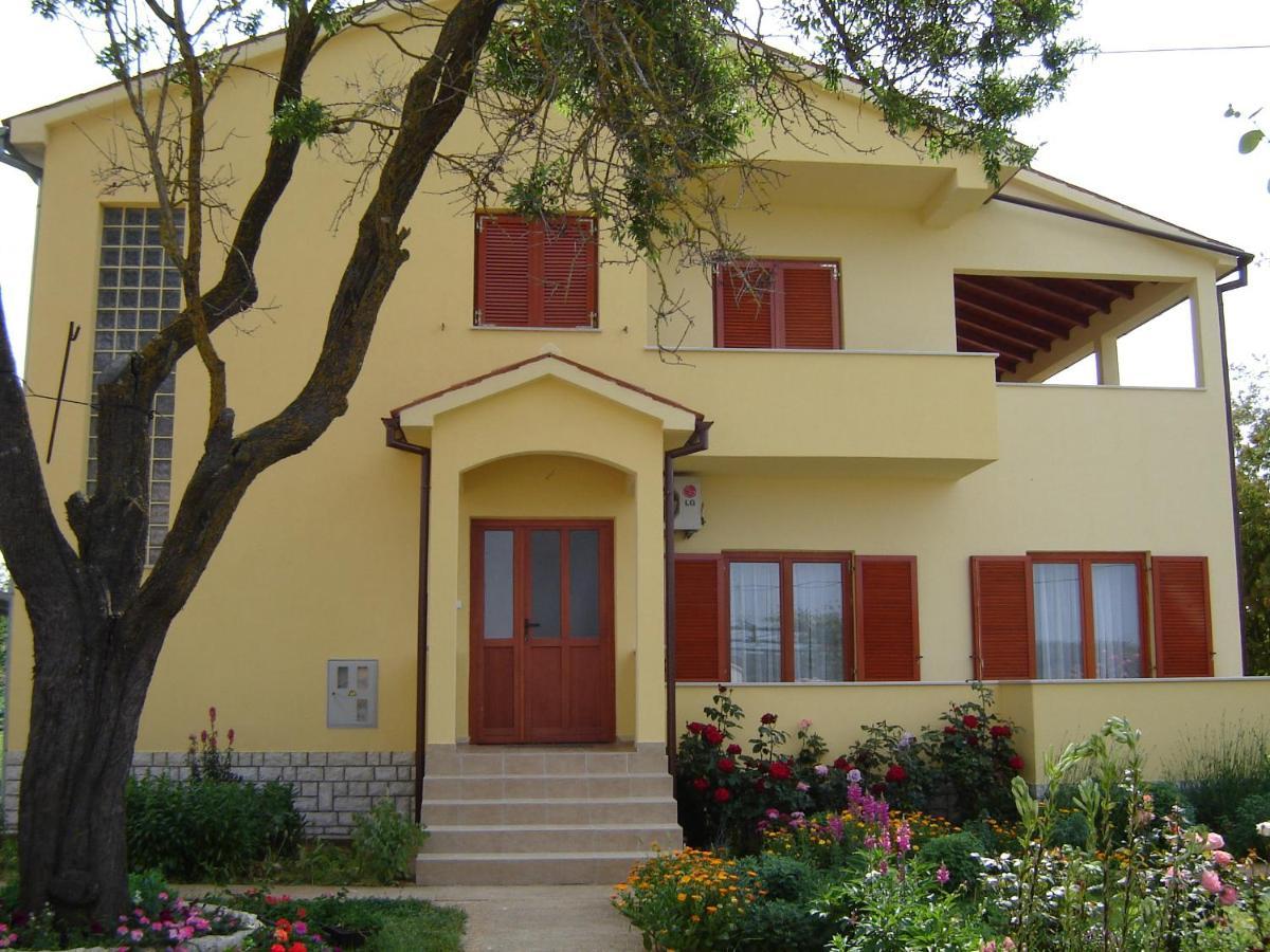 Apartments Maria Pula Exterior foto